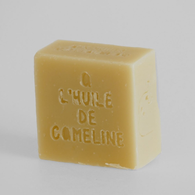 Savon saponifié à froid à la Cameline