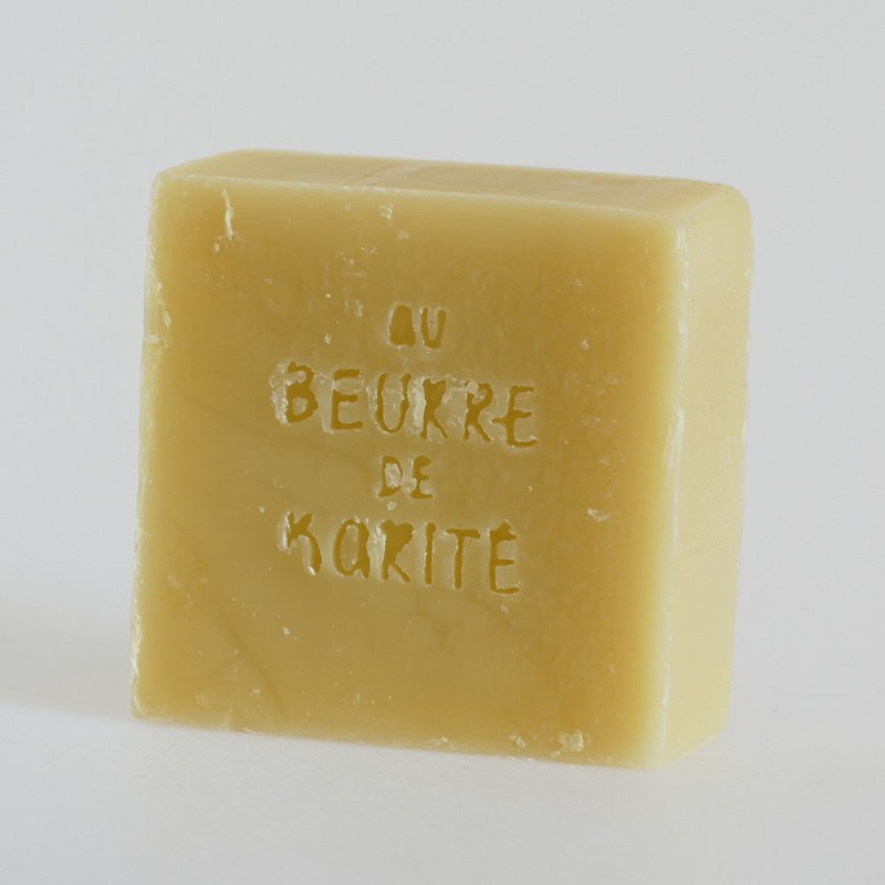 Savon saponifié à froid au beurre de karité bien hydratant